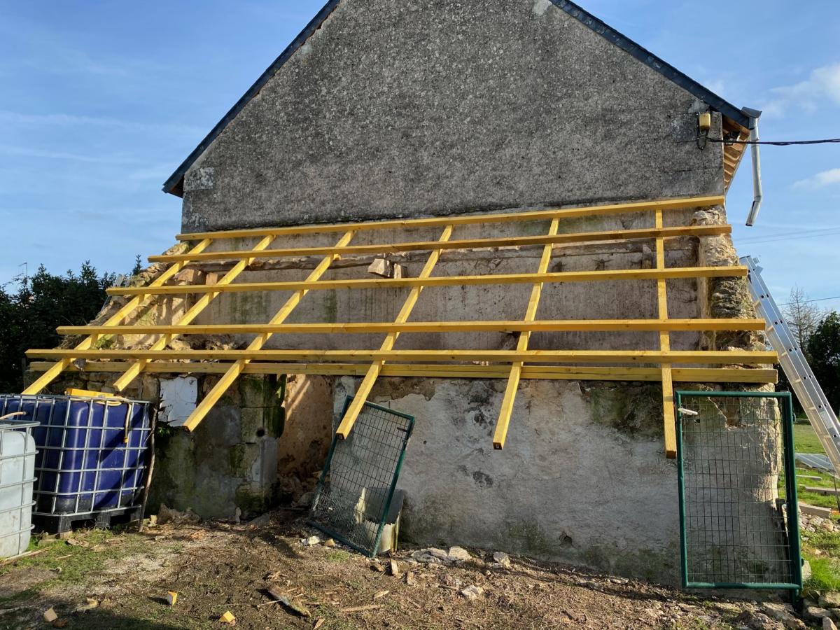 Façade avant nettoyage